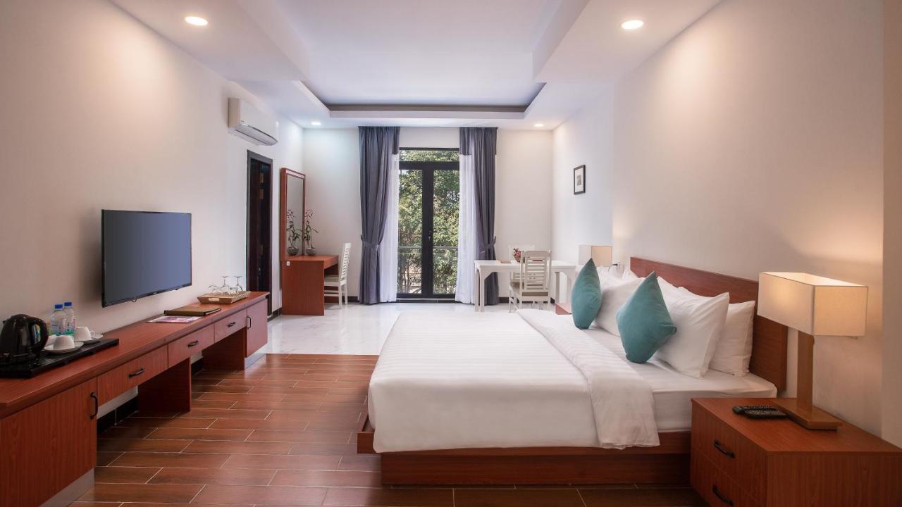 Angkor Sivutha Suites By Alfa Siem Reap Extérieur photo