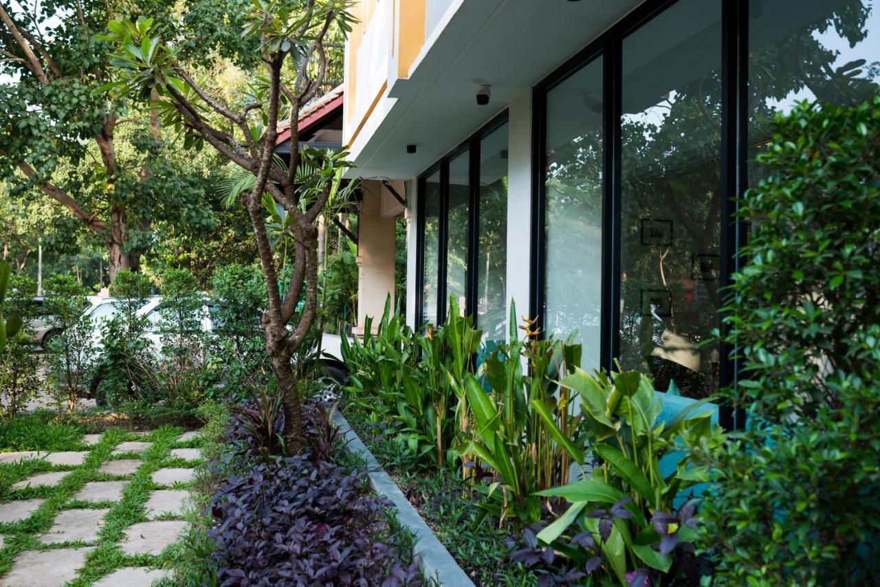 Angkor Sivutha Suites By Alfa Siem Reap Extérieur photo